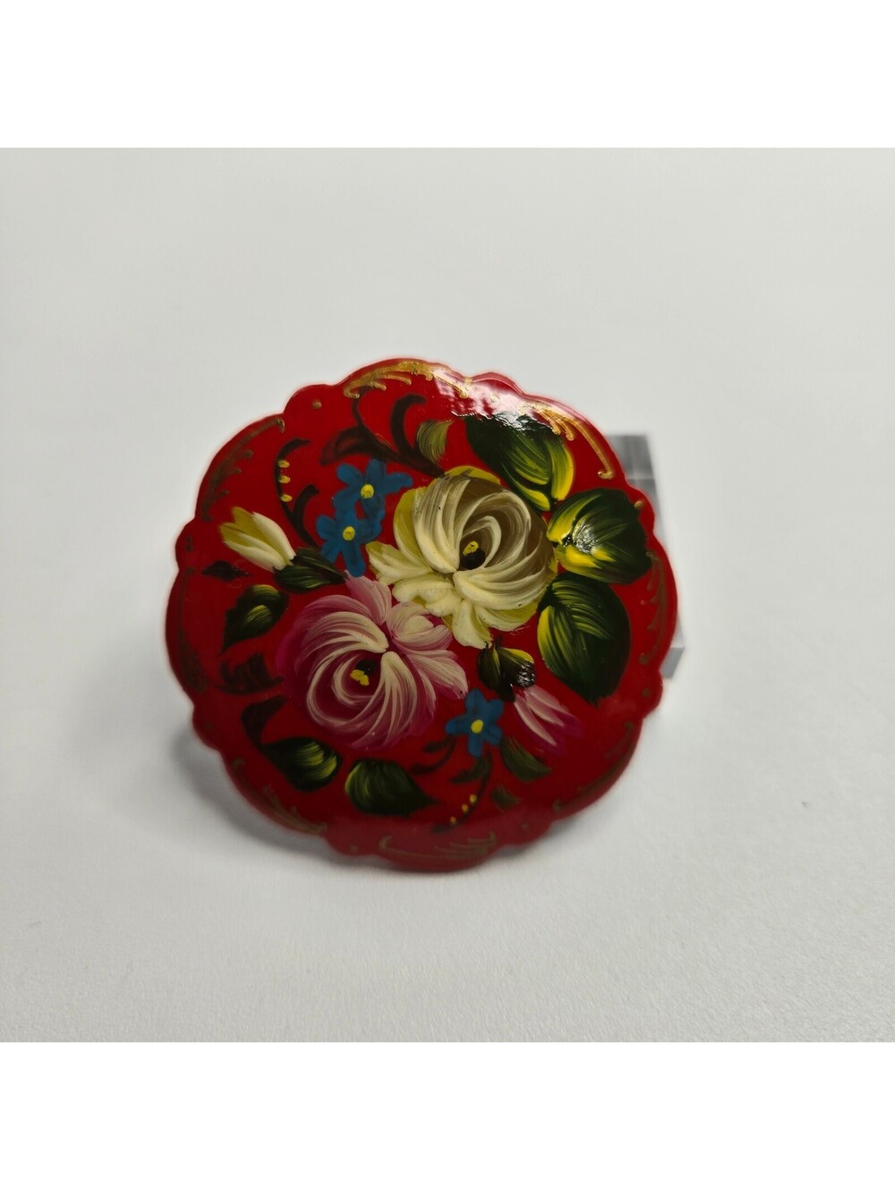 Vintage Hand Painted Floral Wood Brooch Red Folk Art Scalloped Pin Russian